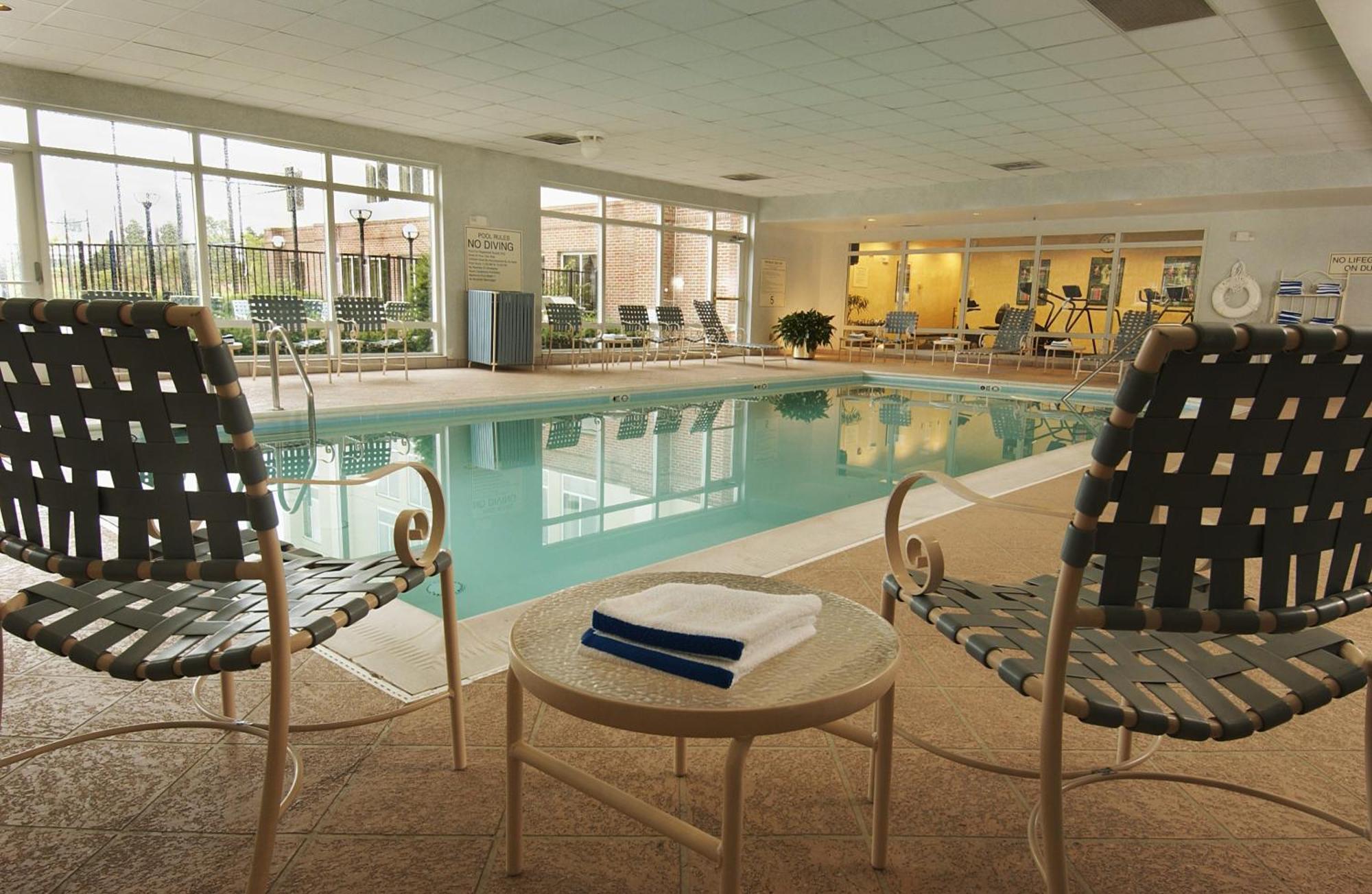 Hampton Inn Dulles/Cascades Стерлинг Экстерьер фото