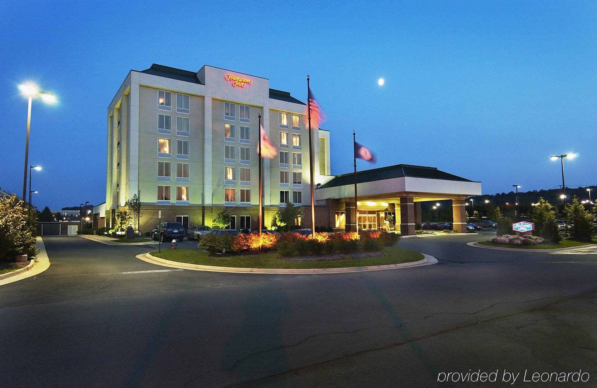 Hampton Inn Dulles/Cascades Стерлинг Экстерьер фото