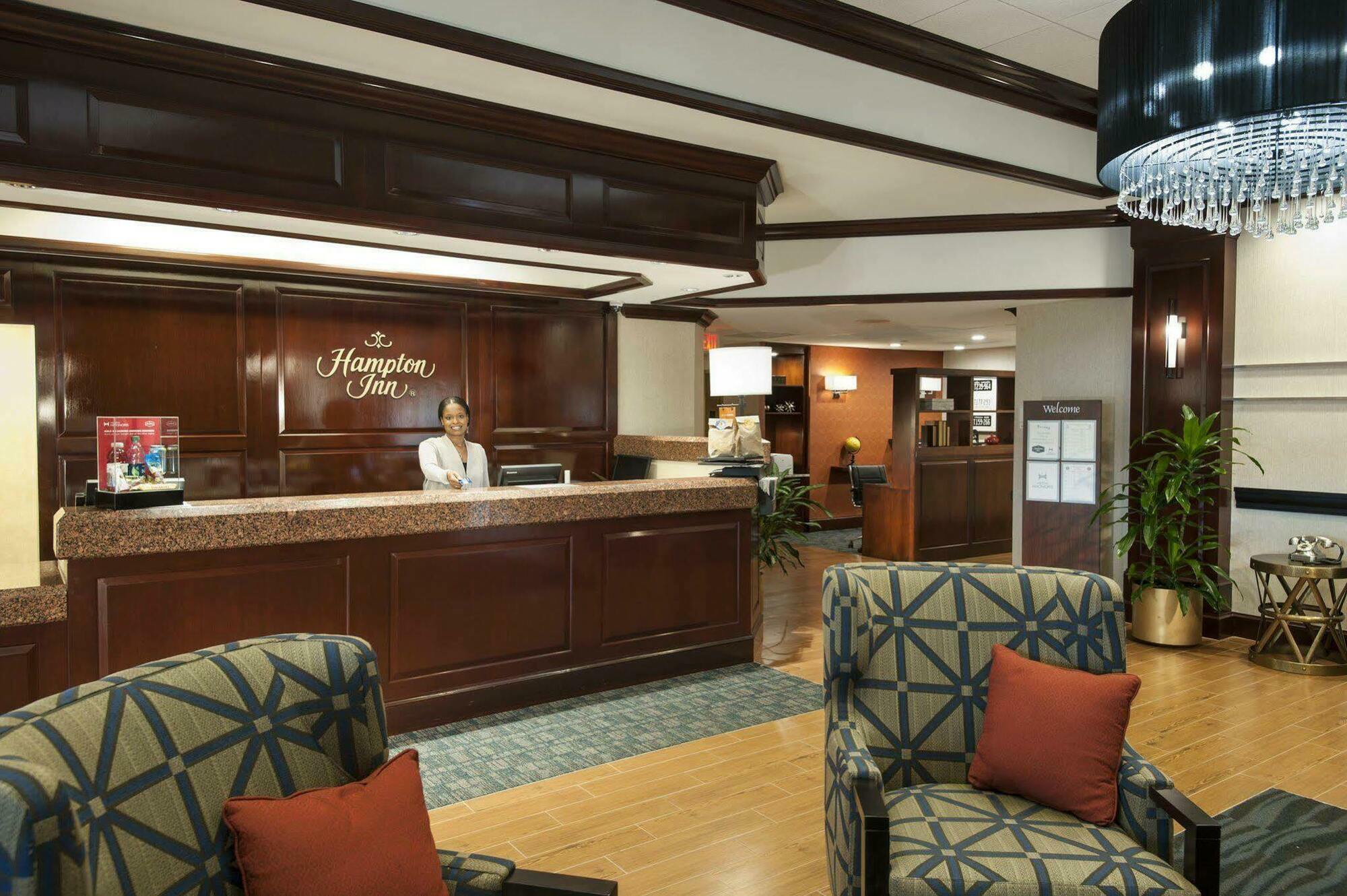 Hampton Inn Dulles/Cascades Стерлинг Экстерьер фото